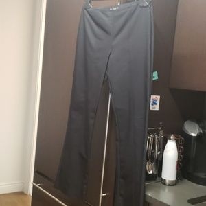 Black St John pants size 6